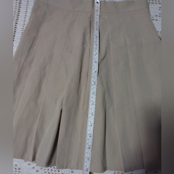 NWOT French Toast Pleated Uniform Skirt size S - Picture 3 of 5